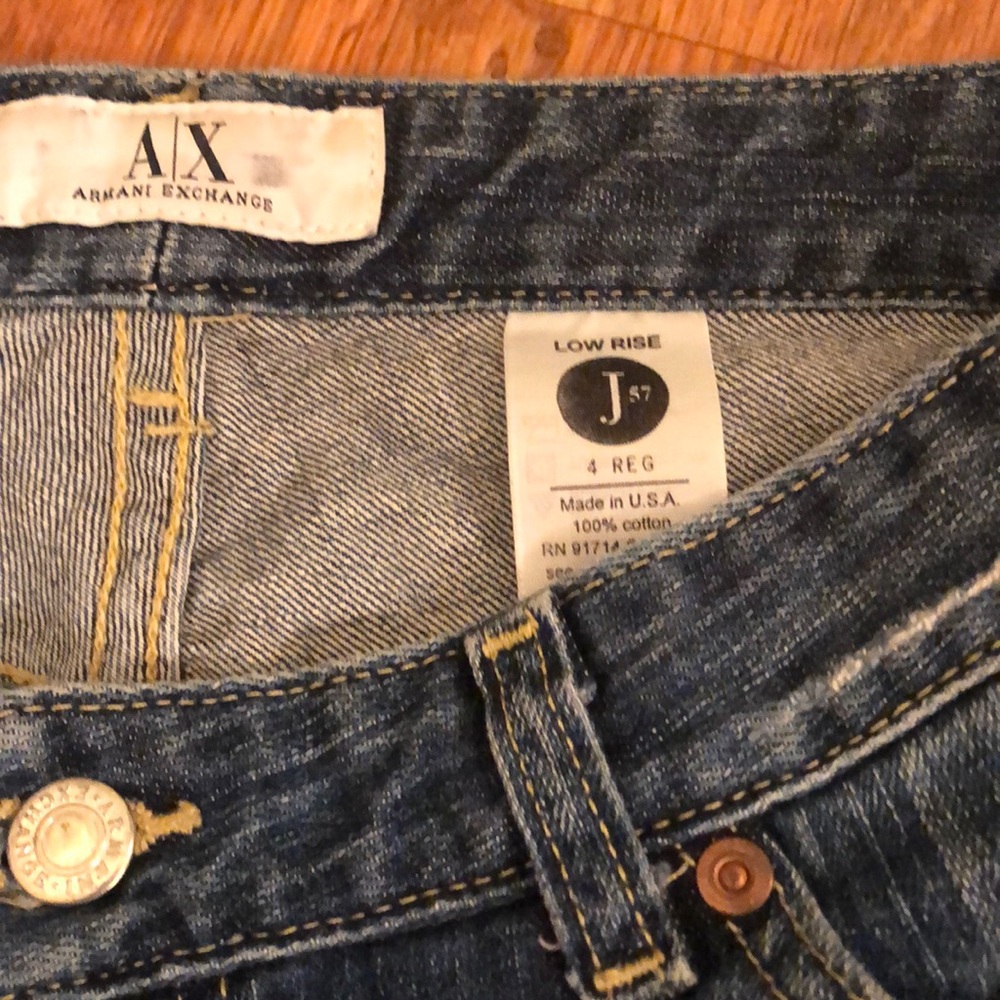 Armani Jeans 4 - Picture 6 of 7